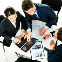 Strategische Entscheidungen im Top-Team treffen Entscheidungen für das Unternehmen treffen